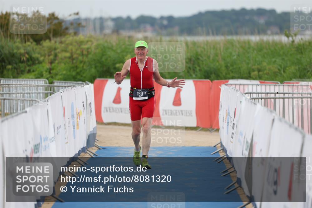 22.06.2025 - Viking Triathlon Yannick Fuchs http://msf.ph/oto/8081320 22.06.2025 17:47:17 Ziel  meine-sportfotos.de
