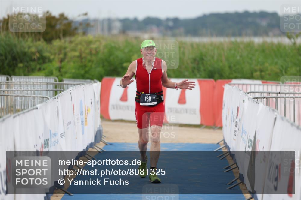 22.06.2025 - Viking Triathlon Yannick Fuchs http://msf.ph/oto/8081325 22.06.2025 17:47:19 Ziel  meine-sportfotos.de