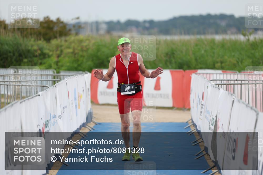22.06.2025 - Viking Triathlon Yannick Fuchs http://msf.ph/oto/8081328 22.06.2025 17:47:19 Ziel  meine-sportfotos.de