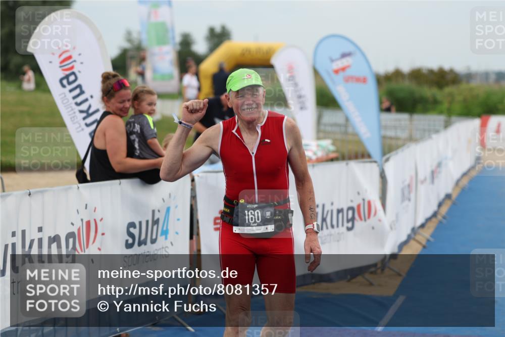 22.06.2025 - Viking Triathlon Yannick Fuchs http://msf.ph/oto/8081357 22.06.2025 17:47:27 Ziel 160 meine-sportfotos.de