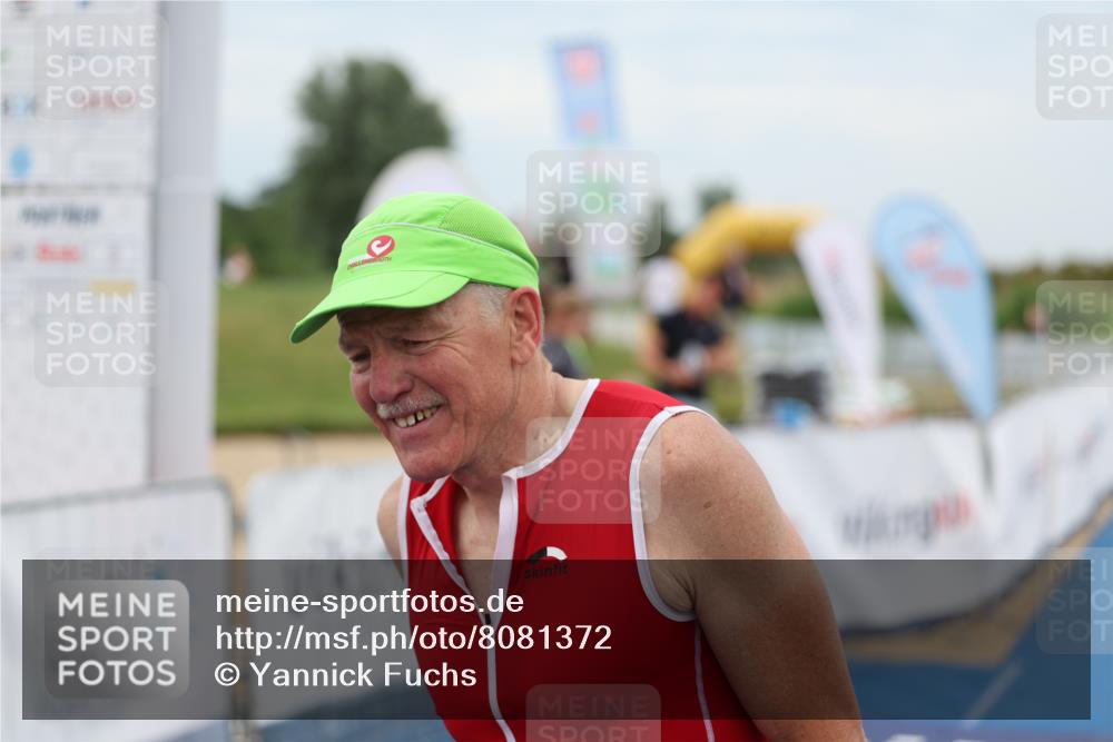 22.06.2025 - Viking Triathlon Yannick Fuchs http://msf.ph/oto/8081372 22.06.2025 17:47:30 Ziel 160 meine-sportfotos.de