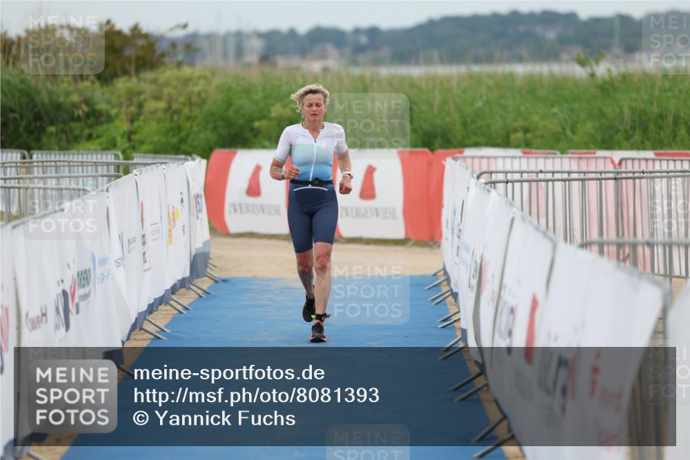 22.06.2025 - Viking Triathlon Yannick Fuchs http://msf.ph/oto/8081393 22.06.2025 17:48:27 Ziel 498 meine-sportfotos.de