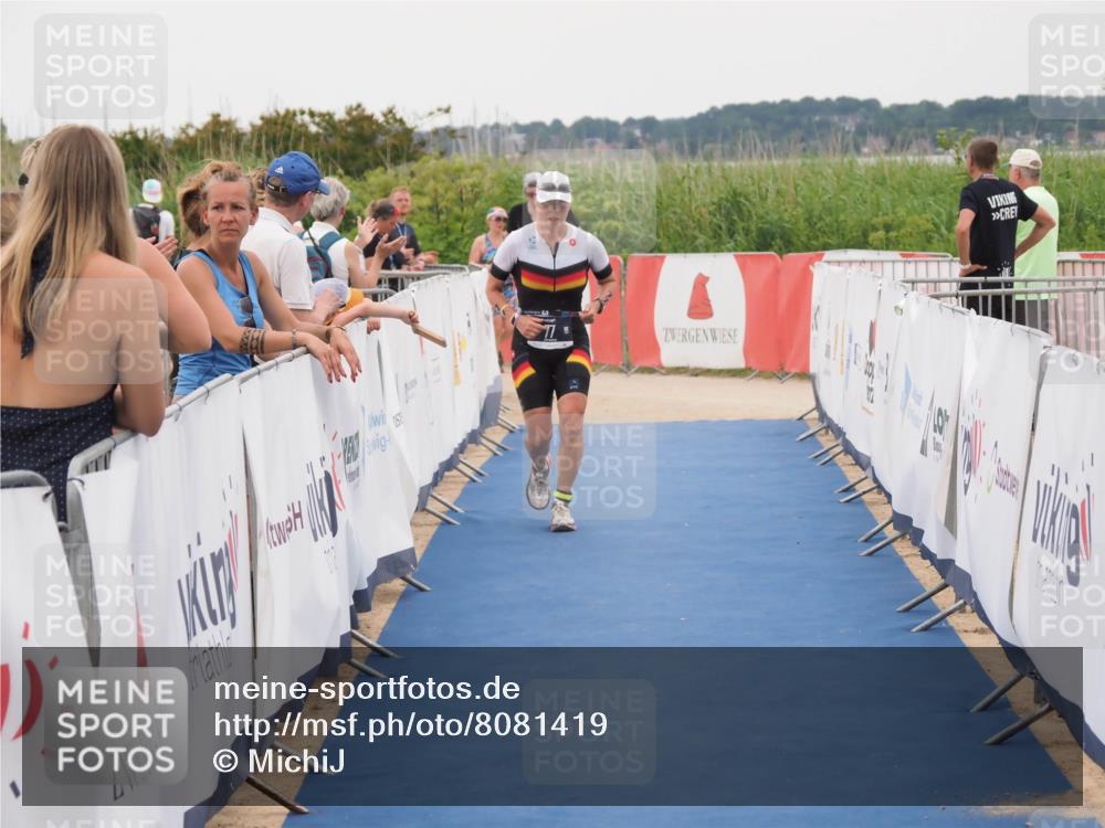22.06.2025 - Viking Triathlon MichiJ http://msf.ph/oto/8081419 22.06.2025 15:59:00 Ziel 77 meine-sportfotos.de
