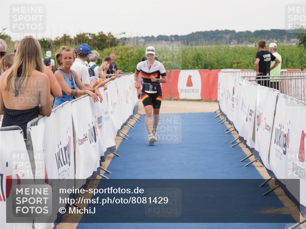 22.06.2025 - Viking Triathlon MichiJ http://msf.ph/oto/8081429 22.06.2025 15:59:00 Ziel 77 meine-sportfotos.de