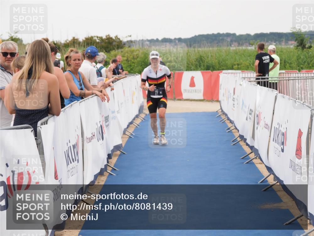 22.06.2025 - Viking Triathlon MichiJ http://msf.ph/oto/8081439 22.06.2025 15:59:00 Ziel 77 meine-sportfotos.de