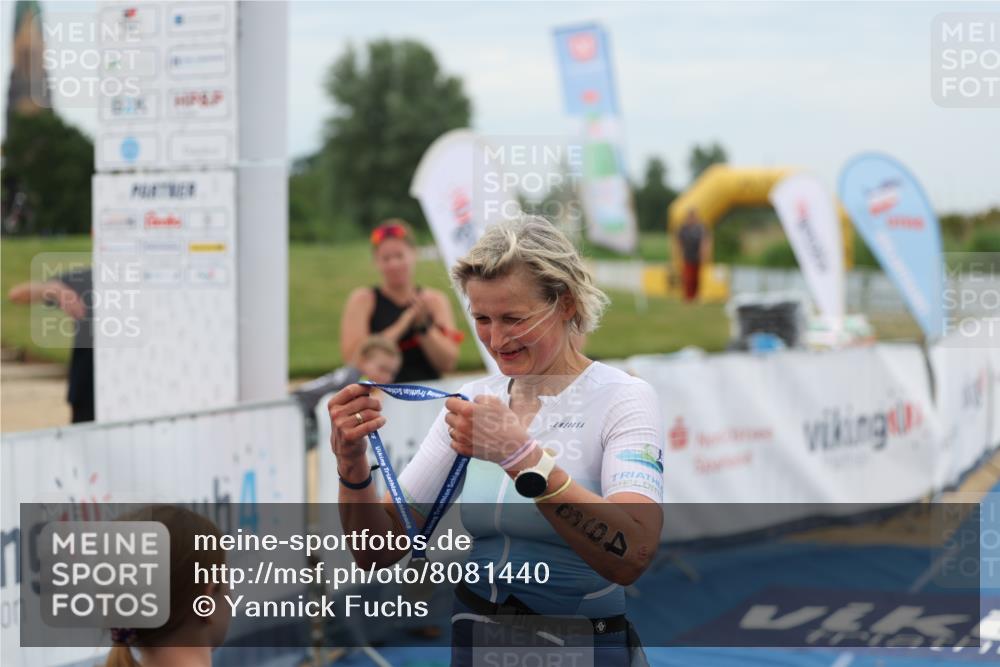 22.06.2025 - Viking Triathlon Yannick Fuchs http://msf.ph/oto/8081440 22.06.2025 17:48:42 Ziel  meine-sportfotos.de