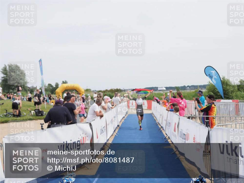 22.06.2025 - Viking Triathlon MichiJ http://msf.ph/oto/8081487 22.06.2025 14:26:46 Ziel 11 meine-sportfotos.de