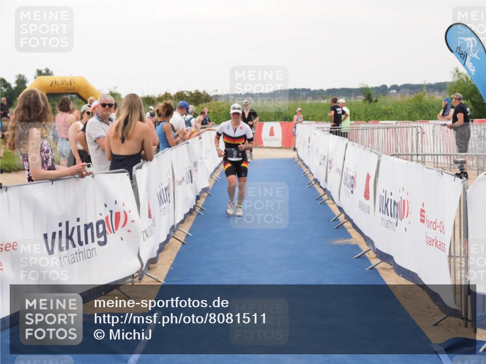22.06.2025 - Viking Triathlon MichiJ http://msf.ph/oto/8081511 22.06.2025 15:59:02 Ziel 77, 461 meine-sportfotos.de