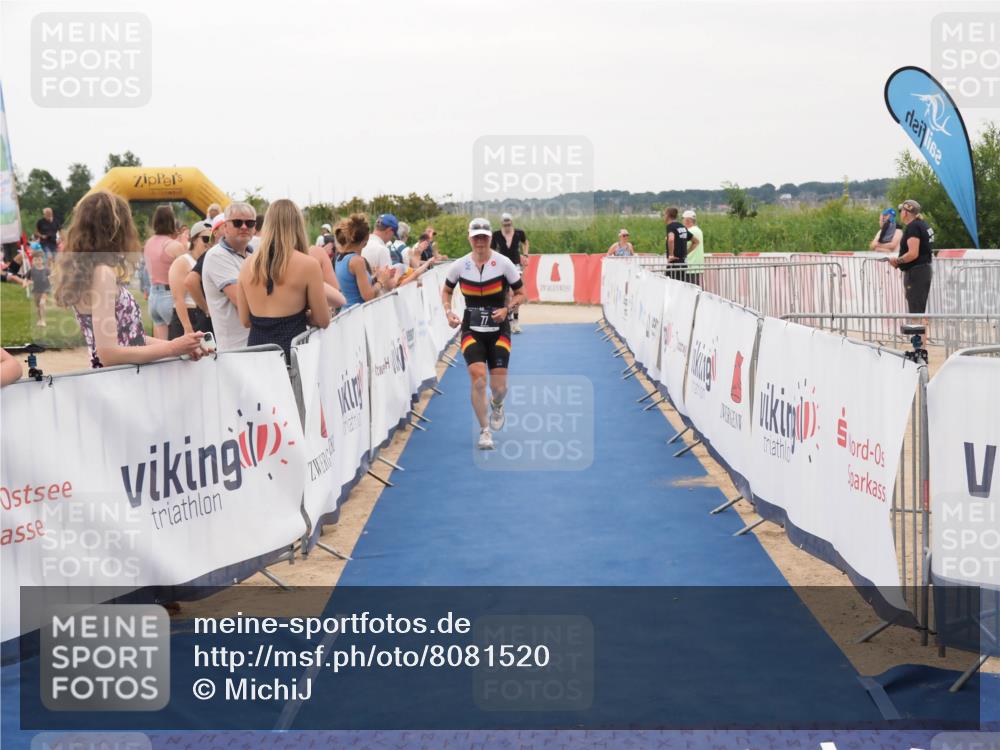 22.06.2025 - Viking Triathlon MichiJ http://msf.ph/oto/8081520 22.06.2025 15:59:02 Ziel 77, 461 meine-sportfotos.de