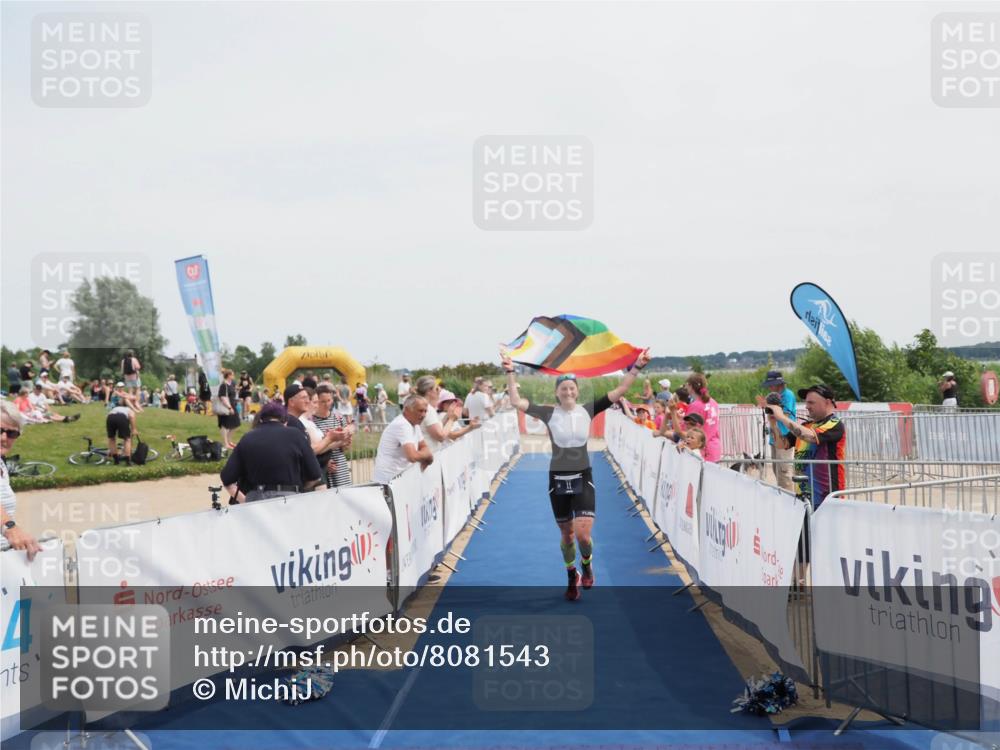 22.06.2025 - Viking Triathlon MichiJ http://msf.ph/oto/8081543 22.06.2025 14:26:48 Ziel 11 meine-sportfotos.de