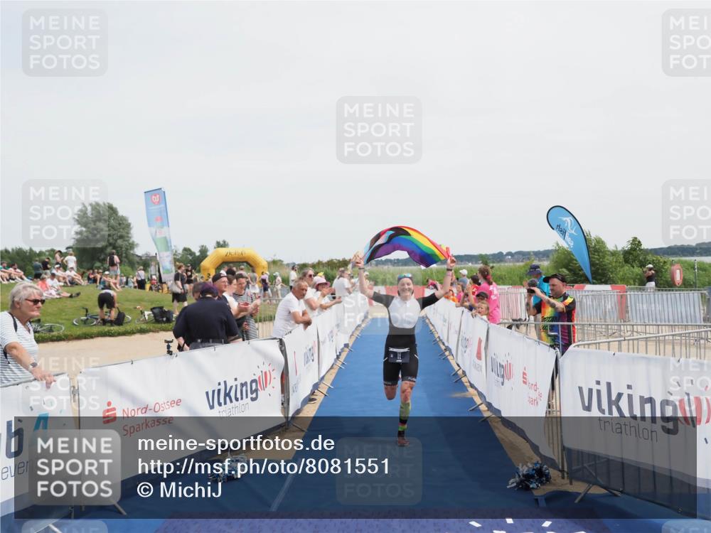 22.06.2025 - Viking Triathlon MichiJ http://msf.ph/oto/8081551 22.06.2025 14:26:48 Ziel 11 meine-sportfotos.de