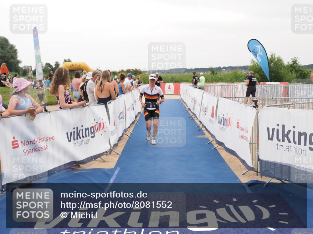 22.06.2025 - Viking Triathlon MichiJ http://msf.ph/oto/8081552 22.06.2025 15:59:03 Ziel 77, 461 meine-sportfotos.de