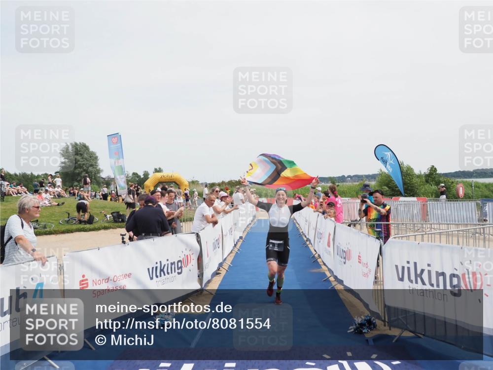 22.06.2025 - Viking Triathlon MichiJ http://msf.ph/oto/8081554 22.06.2025 14:26:48 Ziel 11 meine-sportfotos.de