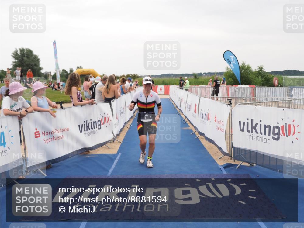 22.06.2025 - Viking Triathlon MichiJ http://msf.ph/oto/8081594 22.06.2025 15:59:05 Ziel 77, 461 meine-sportfotos.de