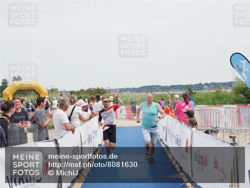 22.06.2025 - Viking Triathlon MichiJ http://msf.ph/oto/8081630 22.06.2025 14:27:22 Ziel 652 meine-sportfotos.de