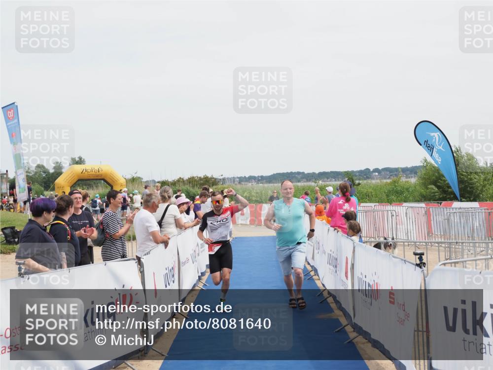 22.06.2025 - Viking Triathlon MichiJ http://msf.ph/oto/8081640 22.06.2025 14:27:23 Ziel 652 meine-sportfotos.de
