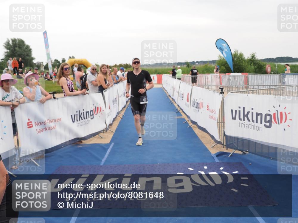 22.06.2025 - Viking Triathlon MichiJ http://msf.ph/oto/8081648 22.06.2025 15:59:09 Ziel 77, 461 meine-sportfotos.de