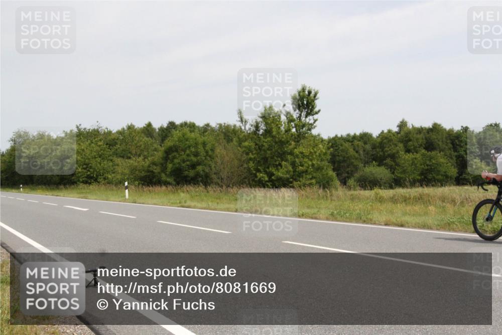 22.06.2025 - Viking Triathlon Yannick Fuchs http://msf.ph/oto/8081669 22.06.2025 12:28:06 Radfahren 157, 208, 396, 469, 489 meine-sportfotos.de