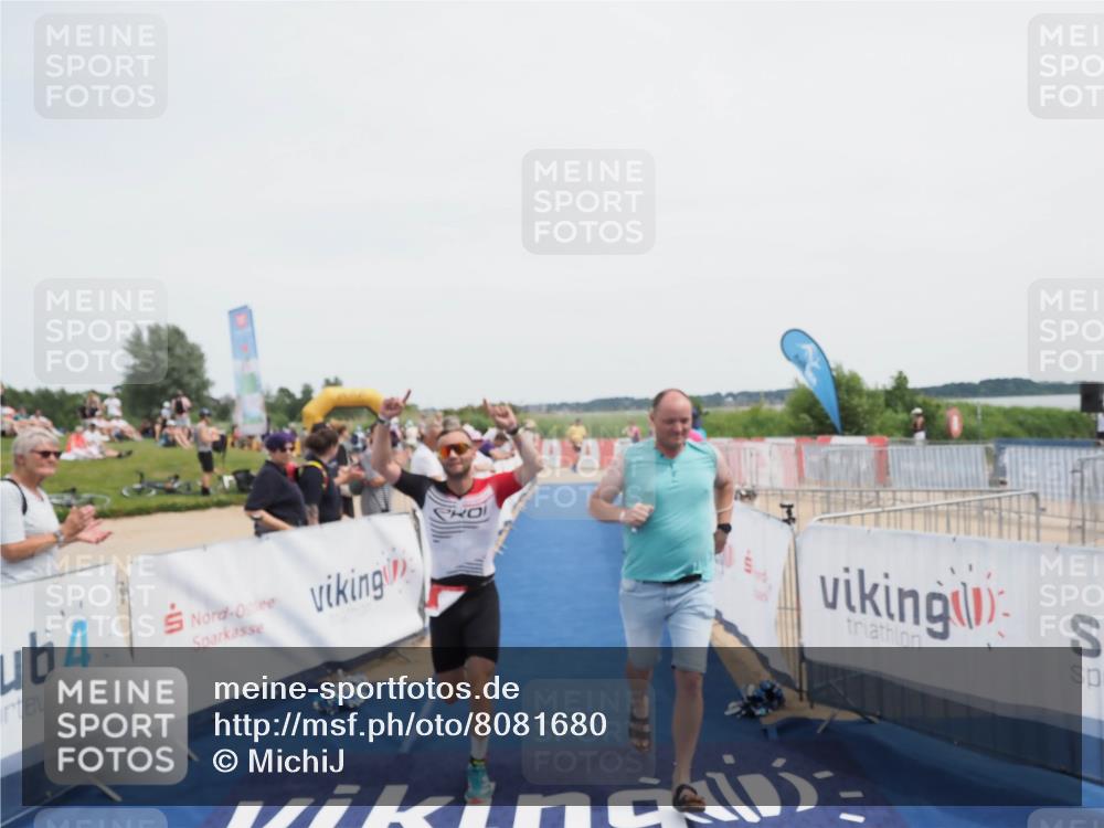 22.06.2025 - Viking Triathlon MichiJ http://msf.ph/oto/8081680 22.06.2025 14:27:24 Ziel 652 meine-sportfotos.de