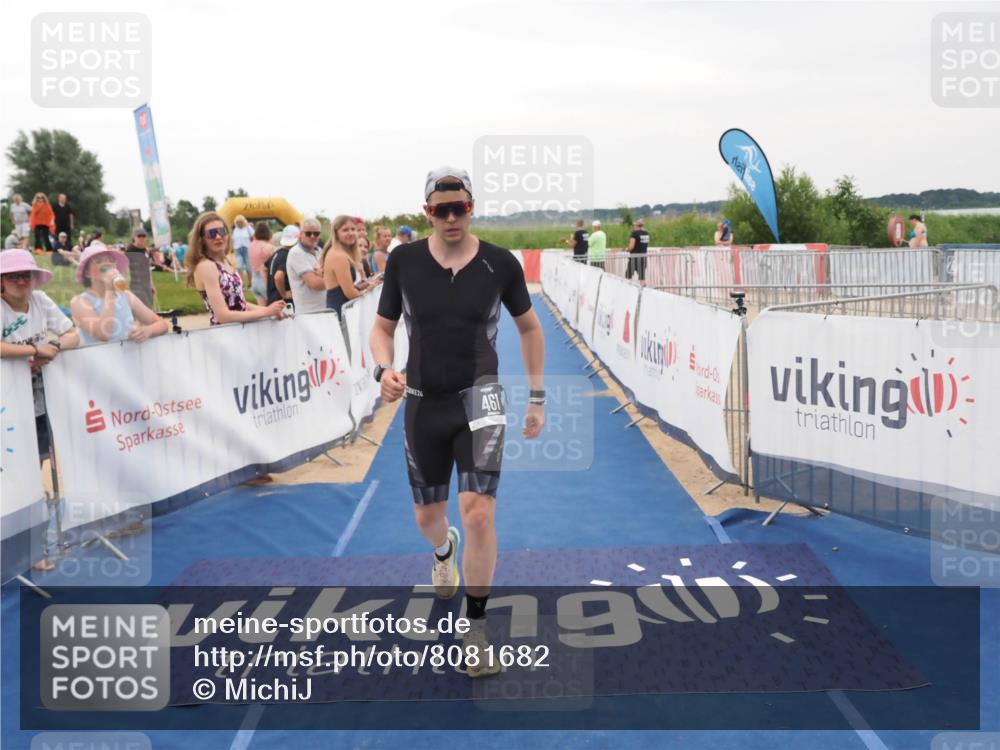 22.06.2025 - Viking Triathlon MichiJ http://msf.ph/oto/8081682 22.06.2025 15:59:10 Ziel 77, 461, 535 meine-sportfotos.de