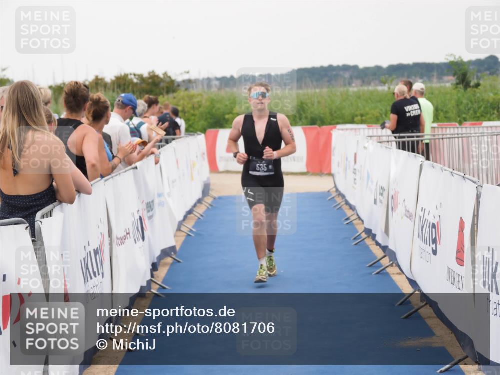 22.06.2025 - Viking Triathlon MichiJ http://msf.ph/oto/8081706 22.06.2025 15:59:15 Ziel 535 meine-sportfotos.de
