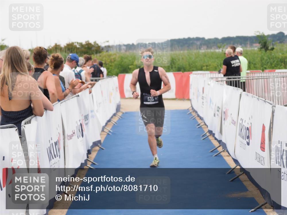 22.06.2025 - Viking Triathlon MichiJ http://msf.ph/oto/8081710 22.06.2025 15:59:15 Ziel 535 meine-sportfotos.de
