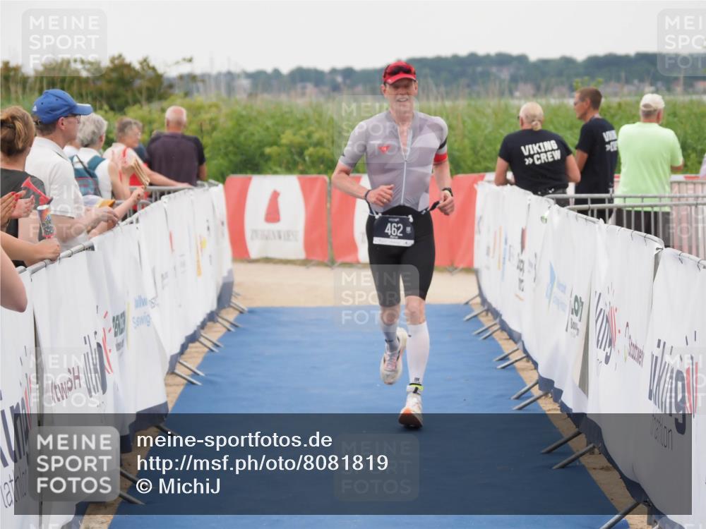 22.06.2025 - Viking Triathlon MichiJ http://msf.ph/oto/8081819 22.06.2025 15:59:39 Ziel 462 meine-sportfotos.de