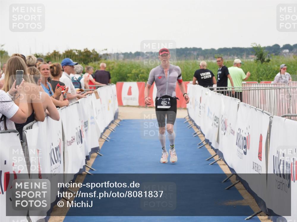 22.06.2025 - Viking Triathlon MichiJ http://msf.ph/oto/8081837 22.06.2025 15:59:40 Ziel 462 meine-sportfotos.de
