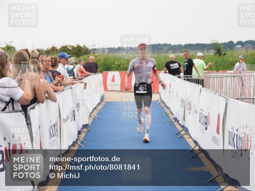 22.06.2025 - Viking Triathlon MichiJ http://msf.ph/oto/8081841 22.06.2025 15:59:40 Ziel 462 meine-sportfotos.de