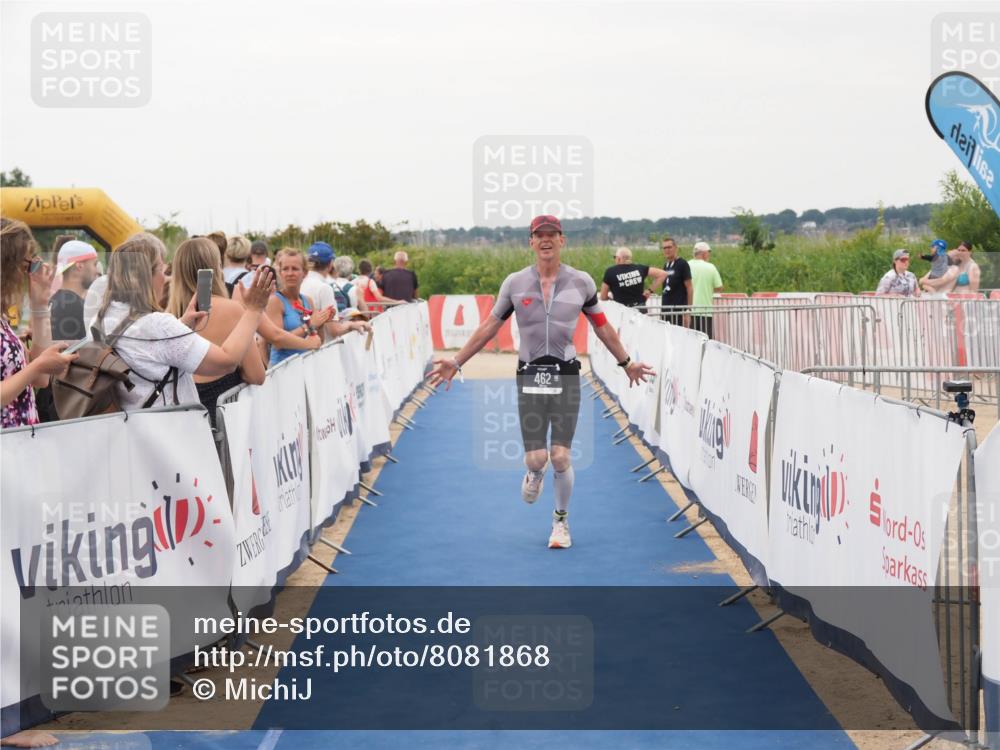 22.06.2025 - Viking Triathlon MichiJ http://msf.ph/oto/8081868 22.06.2025 15:59:41 Ziel 462 meine-sportfotos.de