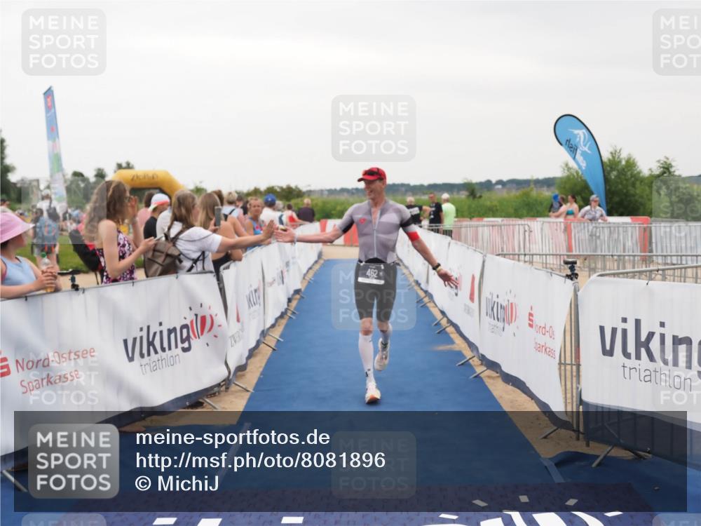 22.06.2025 - Viking Triathlon MichiJ http://msf.ph/oto/8081896 22.06.2025 15:59:42 Ziel 462 meine-sportfotos.de