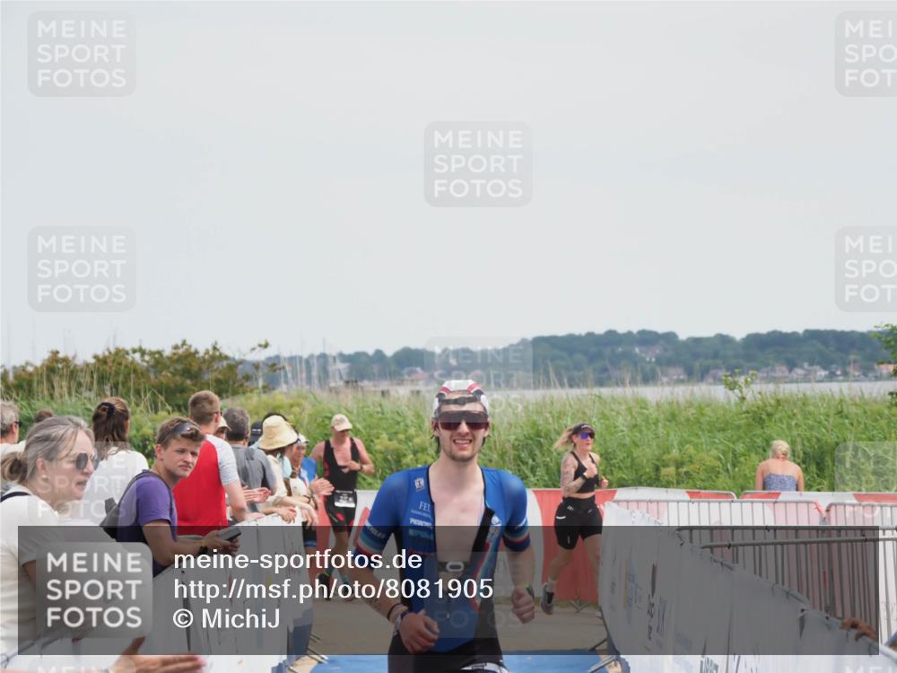 22.06.2025 - Viking Triathlon MichiJ http://msf.ph/oto/8081905 22.06.2025 14:29:28 Ziel 286 meine-sportfotos.de