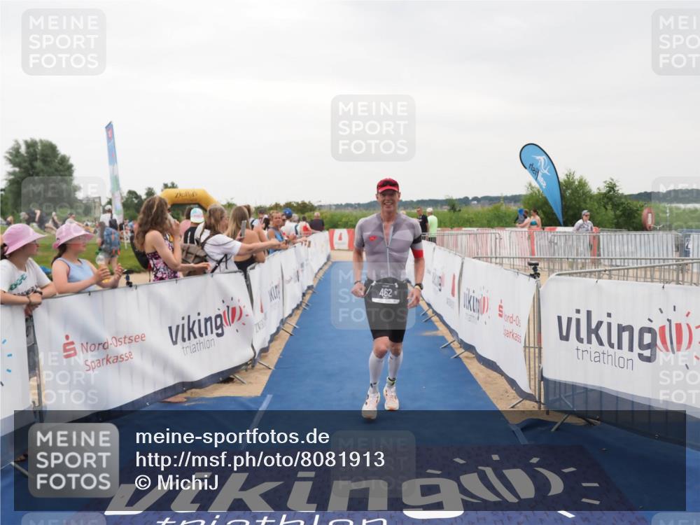 22.06.2025 - Viking Triathlon MichiJ http://msf.ph/oto/8081913 22.06.2025 15:59:42 Ziel 462 meine-sportfotos.de