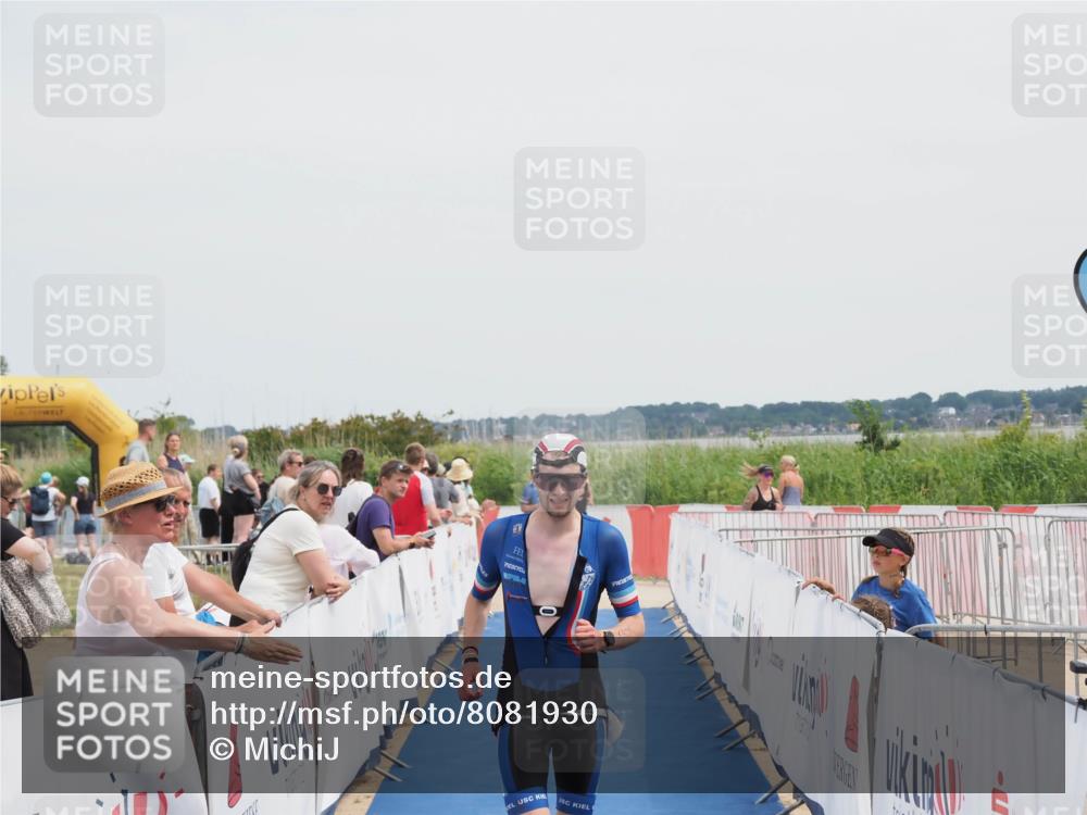22.06.2025 - Viking Triathlon MichiJ http://msf.ph/oto/8081930 22.06.2025 14:29:29 Ziel 286 meine-sportfotos.de