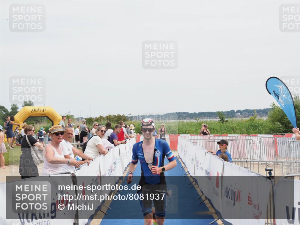 22.06.2025 - Viking Triathlon MichiJ http://msf.ph/oto/8081937 22.06.2025 14:29:30 Ziel 286 meine-sportfotos.de