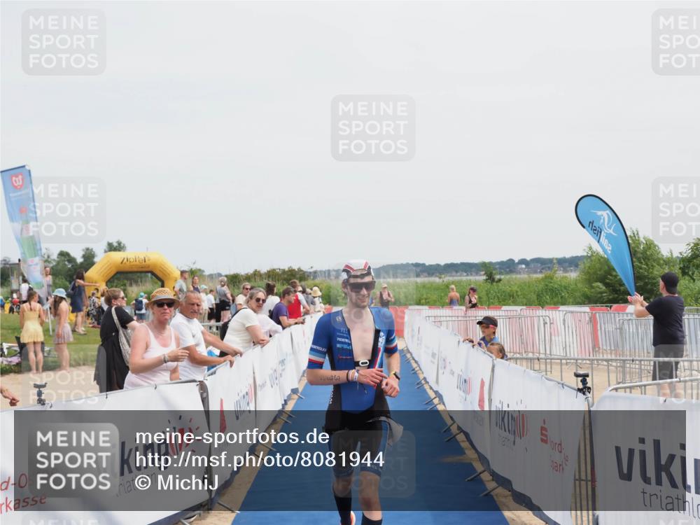 22.06.2025 - Viking Triathlon MichiJ http://msf.ph/oto/8081944 22.06.2025 14:29:30 Ziel 286 meine-sportfotos.de
