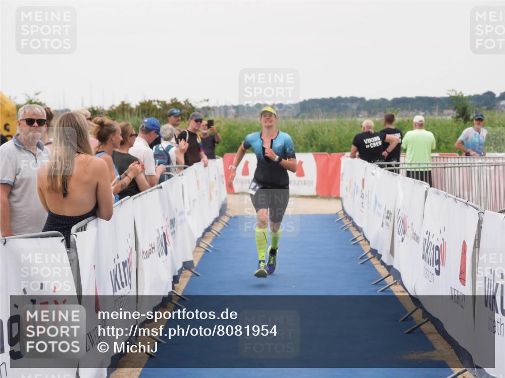22.06.2025 - Viking Triathlon MichiJ http://msf.ph/oto/8081954 22.06.2025 16:00:08 Ziel 181 meine-sportfotos.de