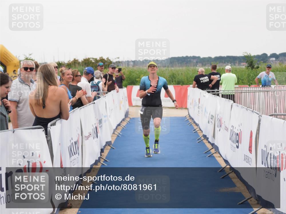 22.06.2025 - Viking Triathlon MichiJ http://msf.ph/oto/8081961 22.06.2025 16:00:08 Ziel 181 meine-sportfotos.de