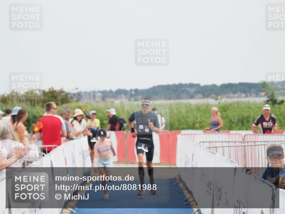 22.06.2025 - Viking Triathlon MichiJ http://msf.ph/oto/8081988 22.06.2025 14:30:33 Ziel 81 meine-sportfotos.de