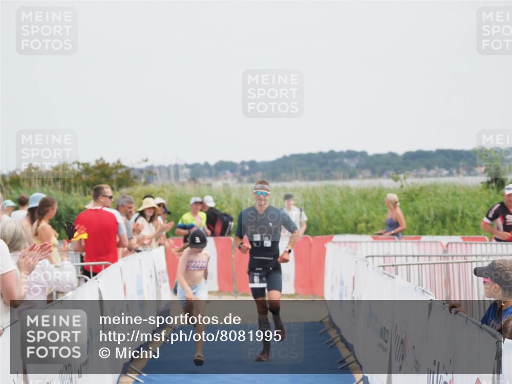 22.06.2025 - Viking Triathlon MichiJ http://msf.ph/oto/8081995 22.06.2025 14:30:33 Ziel 81 meine-sportfotos.de