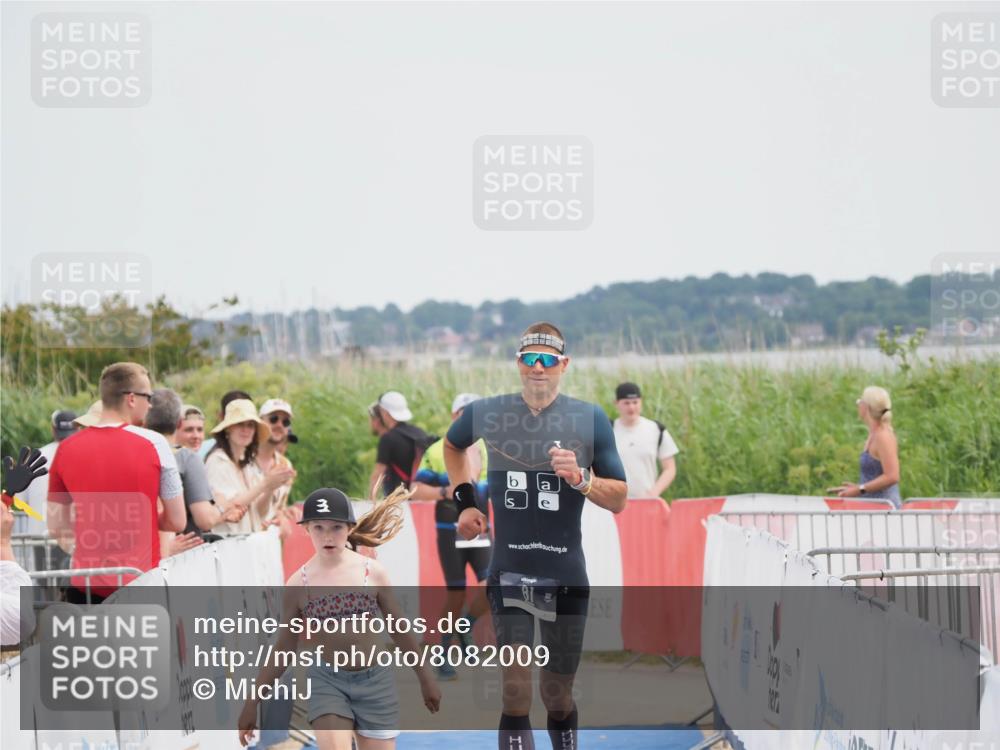 22.06.2025 - Viking Triathlon MichiJ http://msf.ph/oto/8082009 22.06.2025 14:30:33 Ziel 81 meine-sportfotos.de