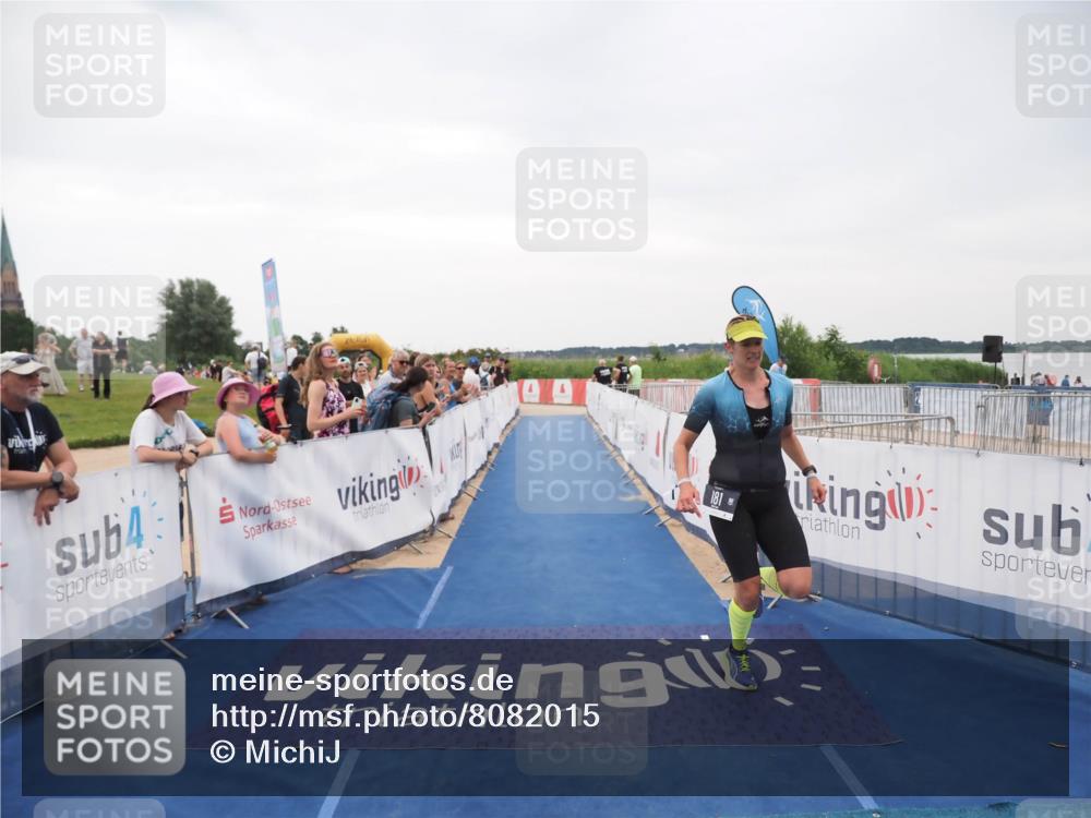 22.06.2025 - Viking Triathlon MichiJ http://msf.ph/oto/8082015 22.06.2025 16:00:10 Ziel 181 meine-sportfotos.de