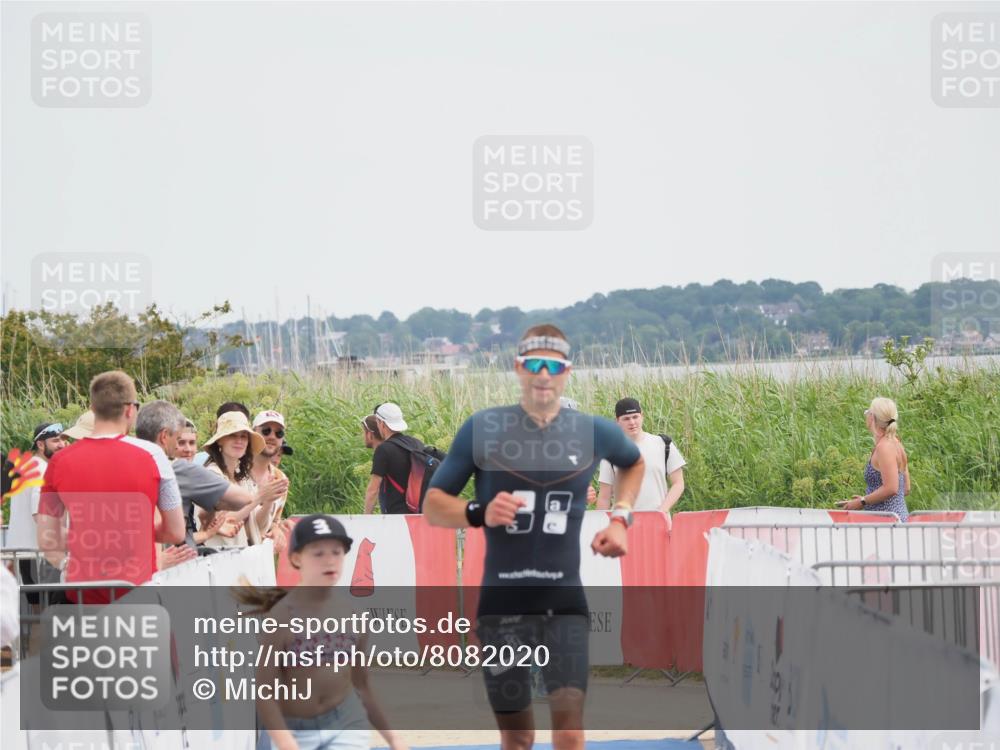 22.06.2025 - Viking Triathlon MichiJ http://msf.ph/oto/8082020 22.06.2025 14:30:34 Ziel 81 meine-sportfotos.de