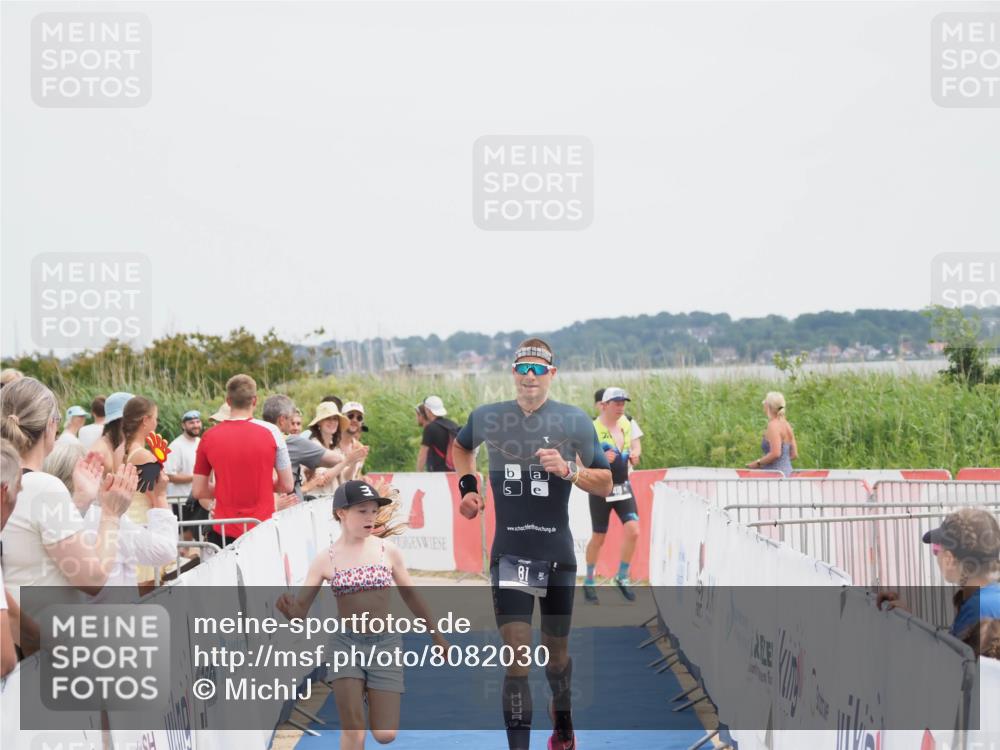 22.06.2025 - Viking Triathlon MichiJ http://msf.ph/oto/8082030 22.06.2025 14:30:34 Ziel 81 meine-sportfotos.de