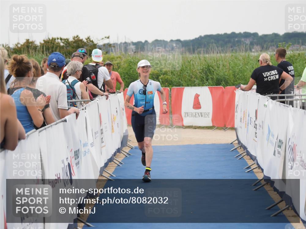 22.06.2025 - Viking Triathlon MichiJ http://msf.ph/oto/8082032 22.06.2025 16:00:20 Ziel 154 meine-sportfotos.de