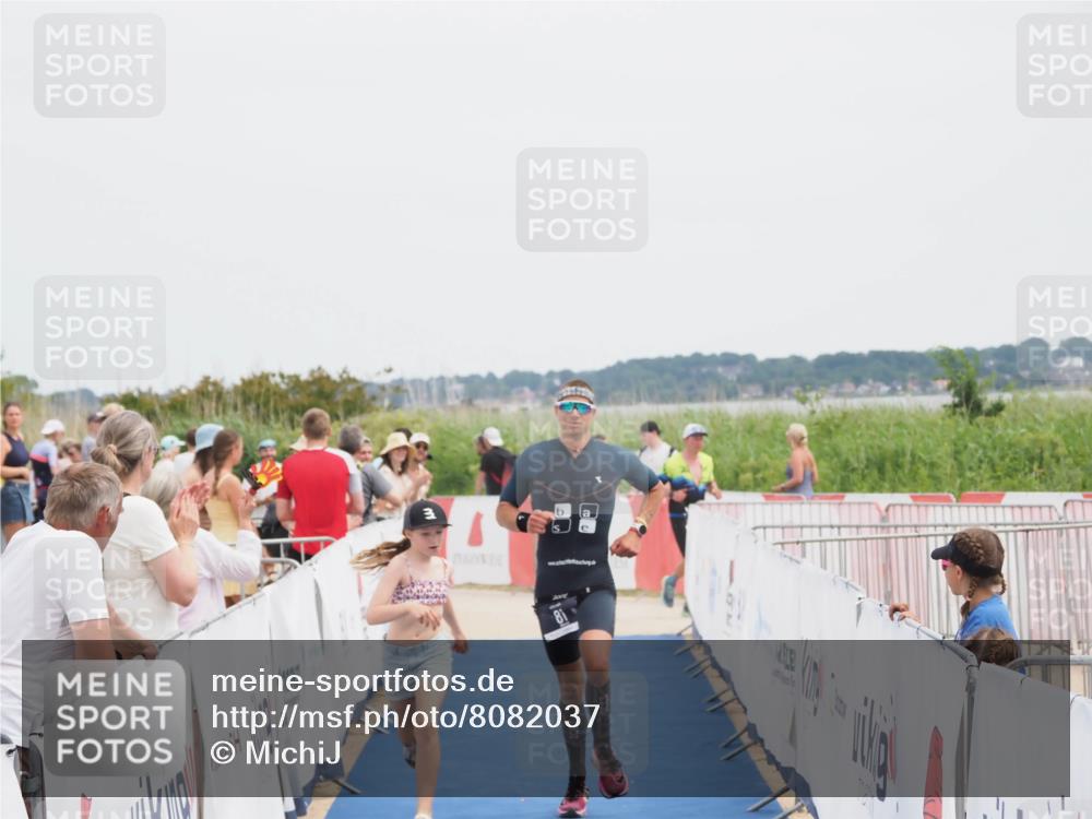 22.06.2025 - Viking Triathlon MichiJ http://msf.ph/oto/8082037 22.06.2025 14:30:34 Ziel 81 meine-sportfotos.de