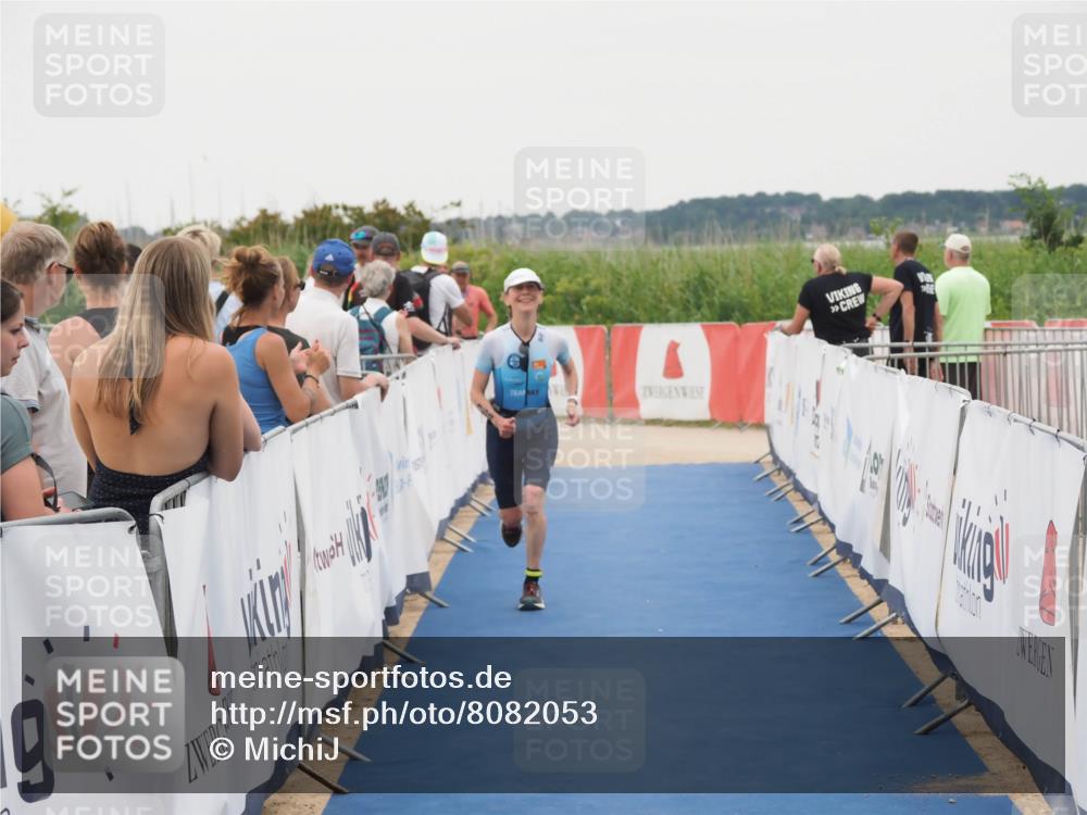 22.06.2025 - Viking Triathlon MichiJ http://msf.ph/oto/8082053 22.06.2025 16:00:20 Ziel 154 meine-sportfotos.de