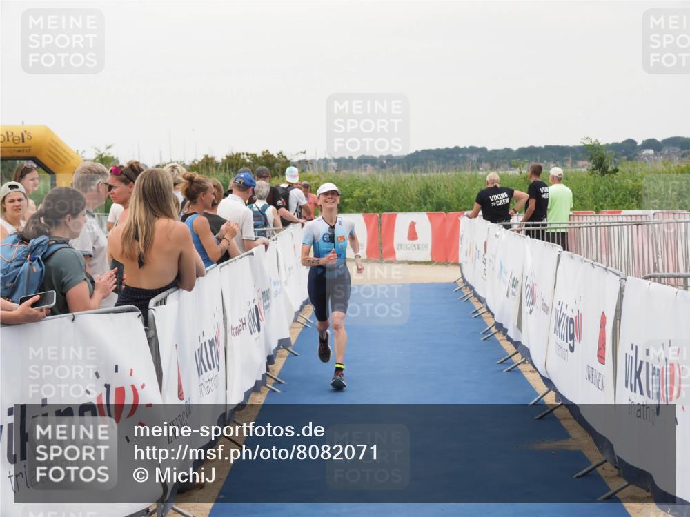 22.06.2025 - Viking Triathlon MichiJ http://msf.ph/oto/8082071 22.06.2025 16:00:21 Ziel 154 meine-sportfotos.de
