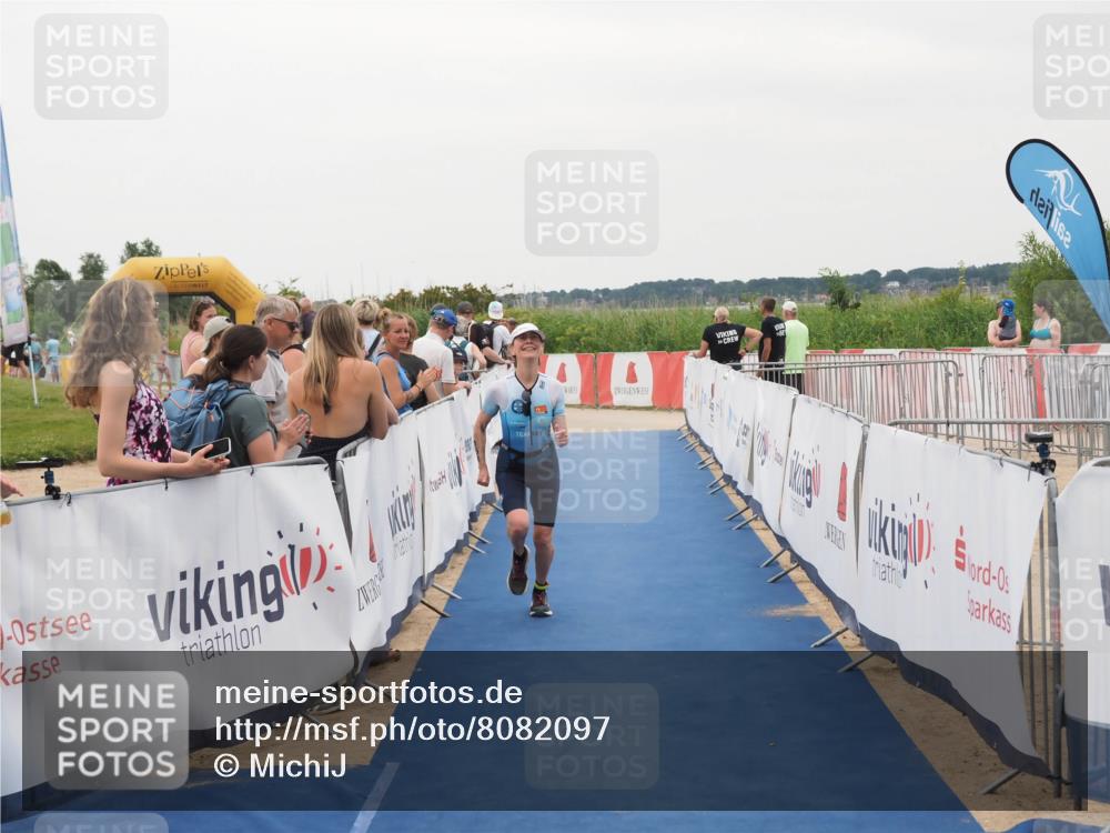 22.06.2025 - Viking Triathlon MichiJ http://msf.ph/oto/8082097 22.06.2025 16:00:22 Ziel 154 meine-sportfotos.de