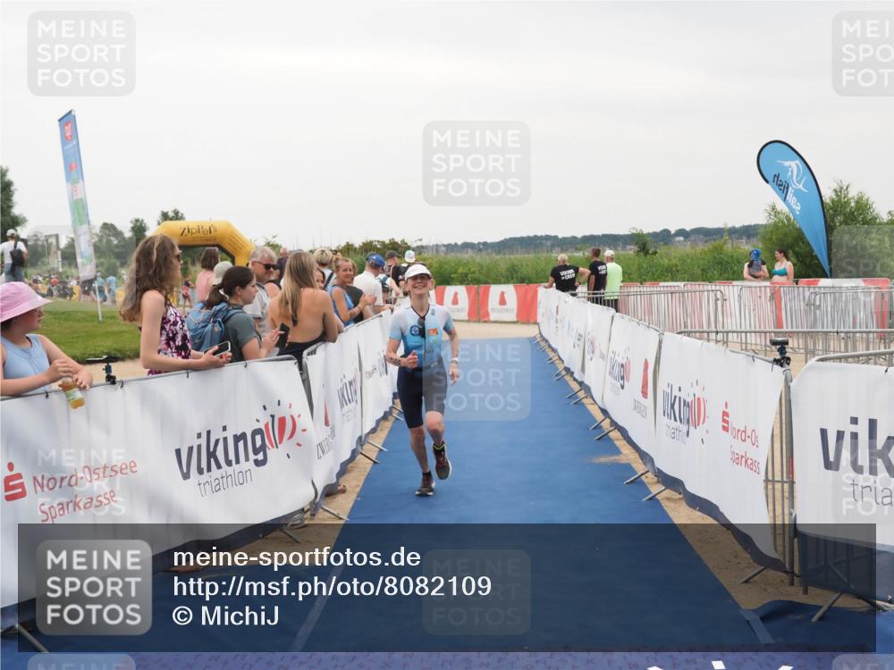 22.06.2025 - Viking Triathlon MichiJ http://msf.ph/oto/8082109 22.06.2025 16:00:22 Ziel 154 meine-sportfotos.de